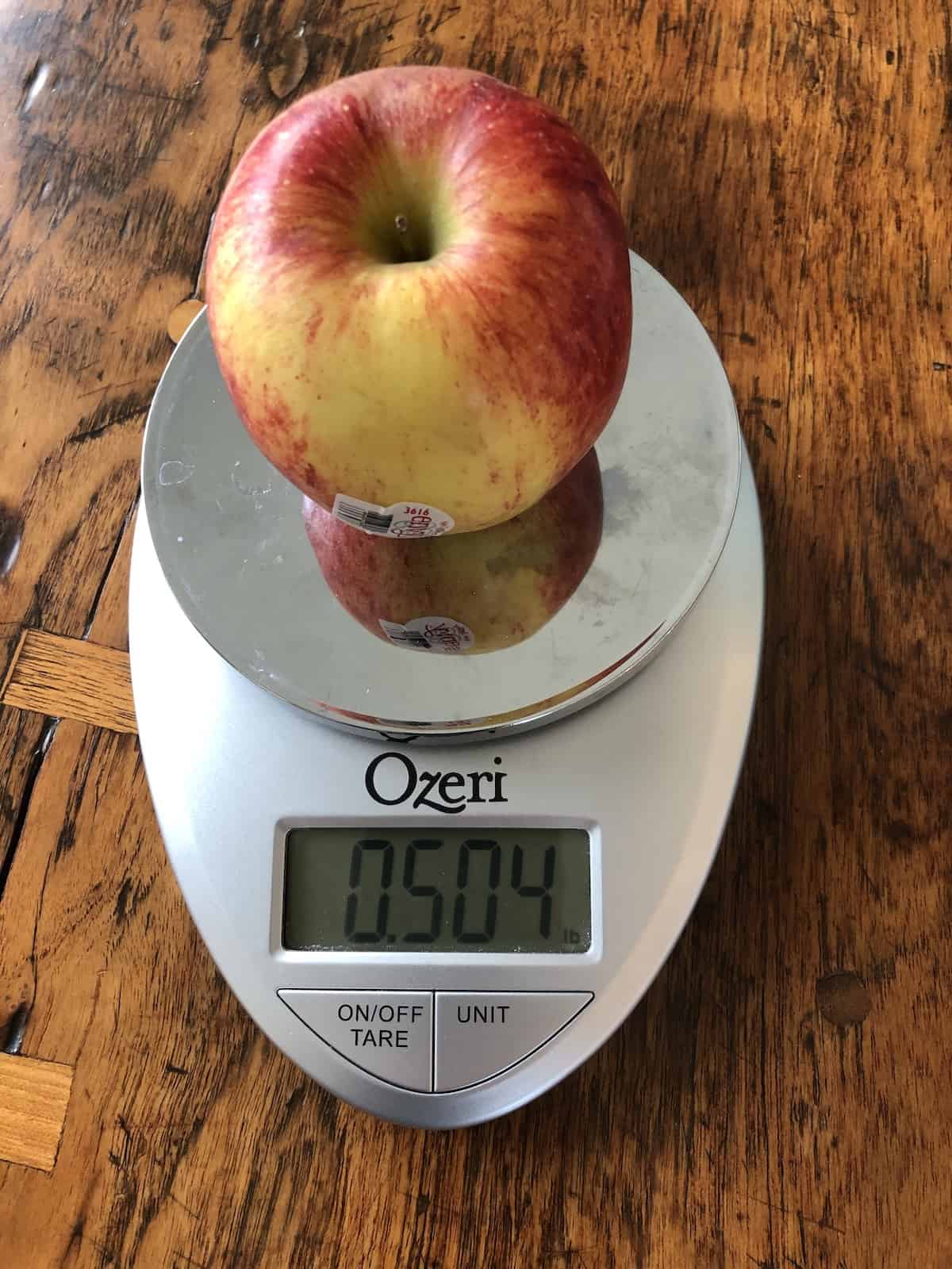 Weight of an envy apple