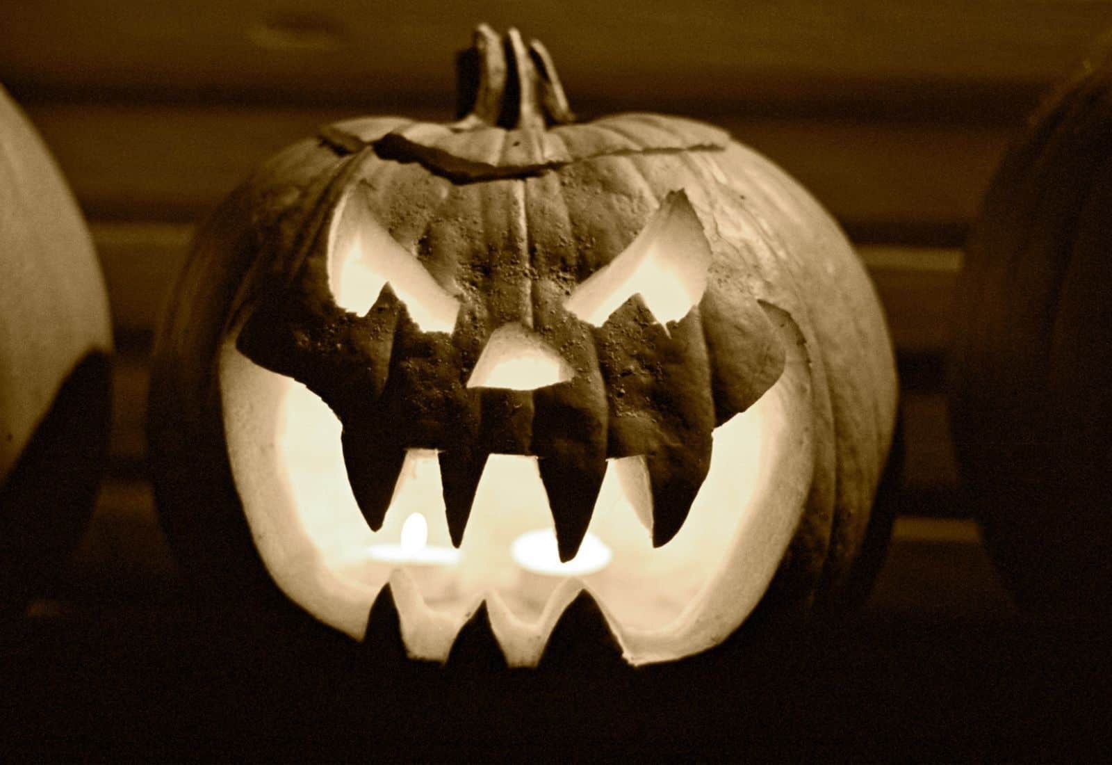 Big mouth scary pumpkin