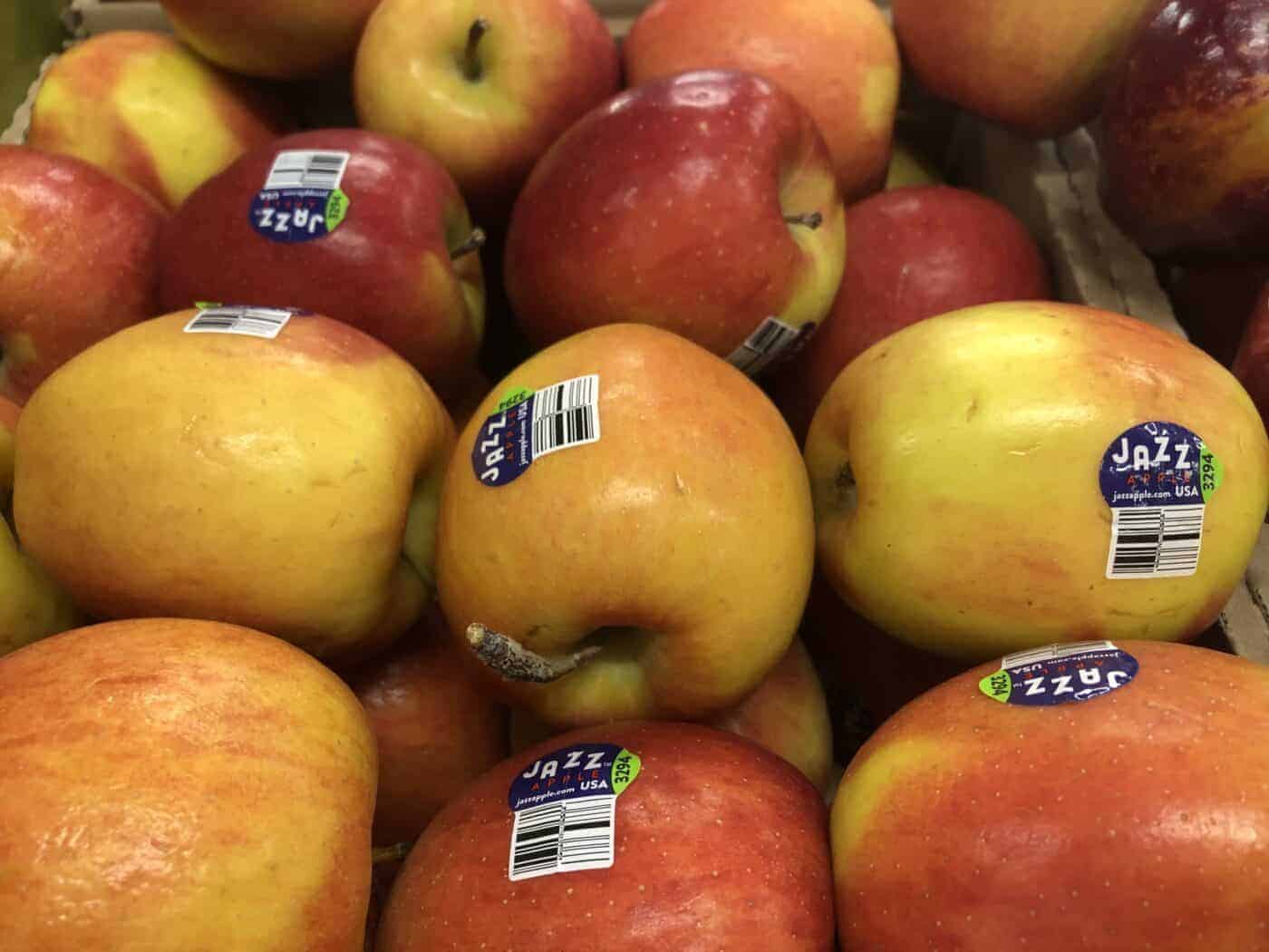 Jazz apples at the supermarket