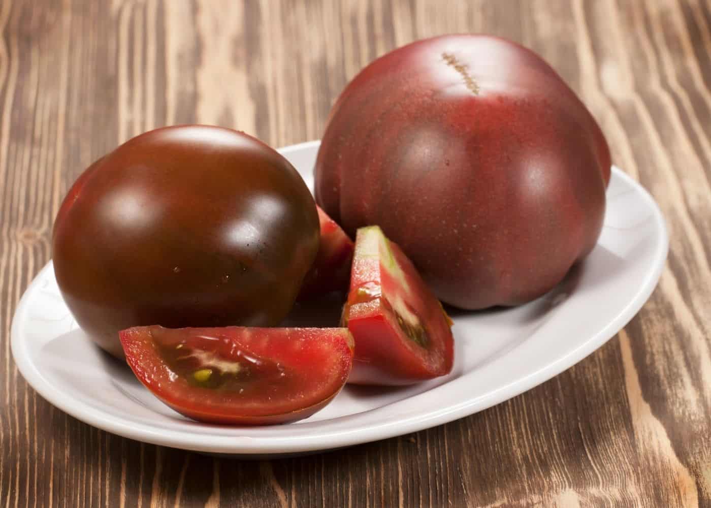 Wine Jug Tomato 10 Seeds!!! Plum-shaped Fruits with Complex Sweet Flavour 