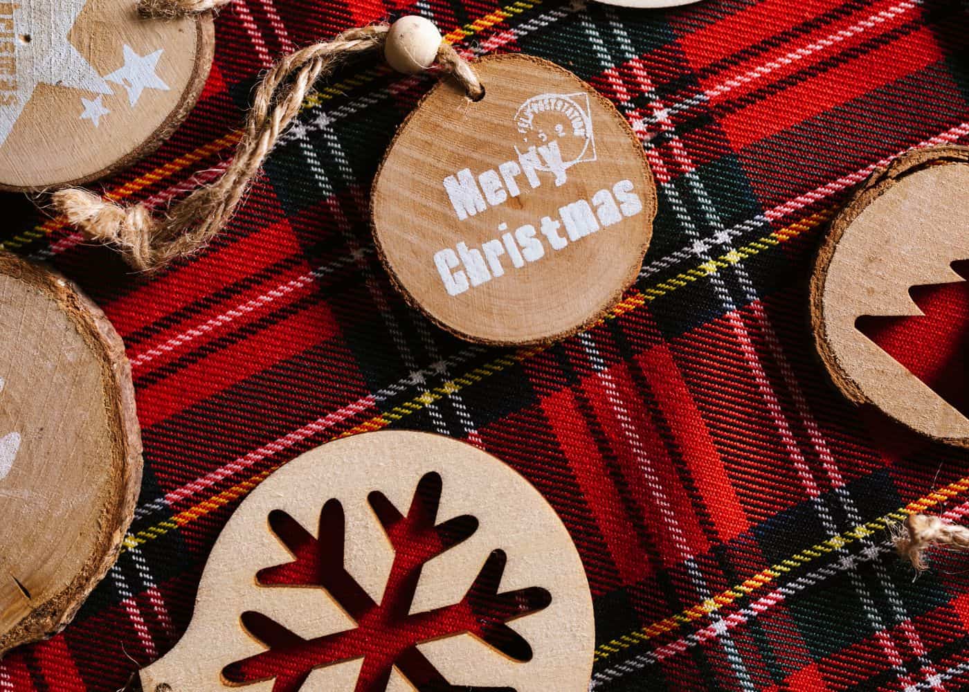 Wooden circle ornaments for the holidays - merry christmas