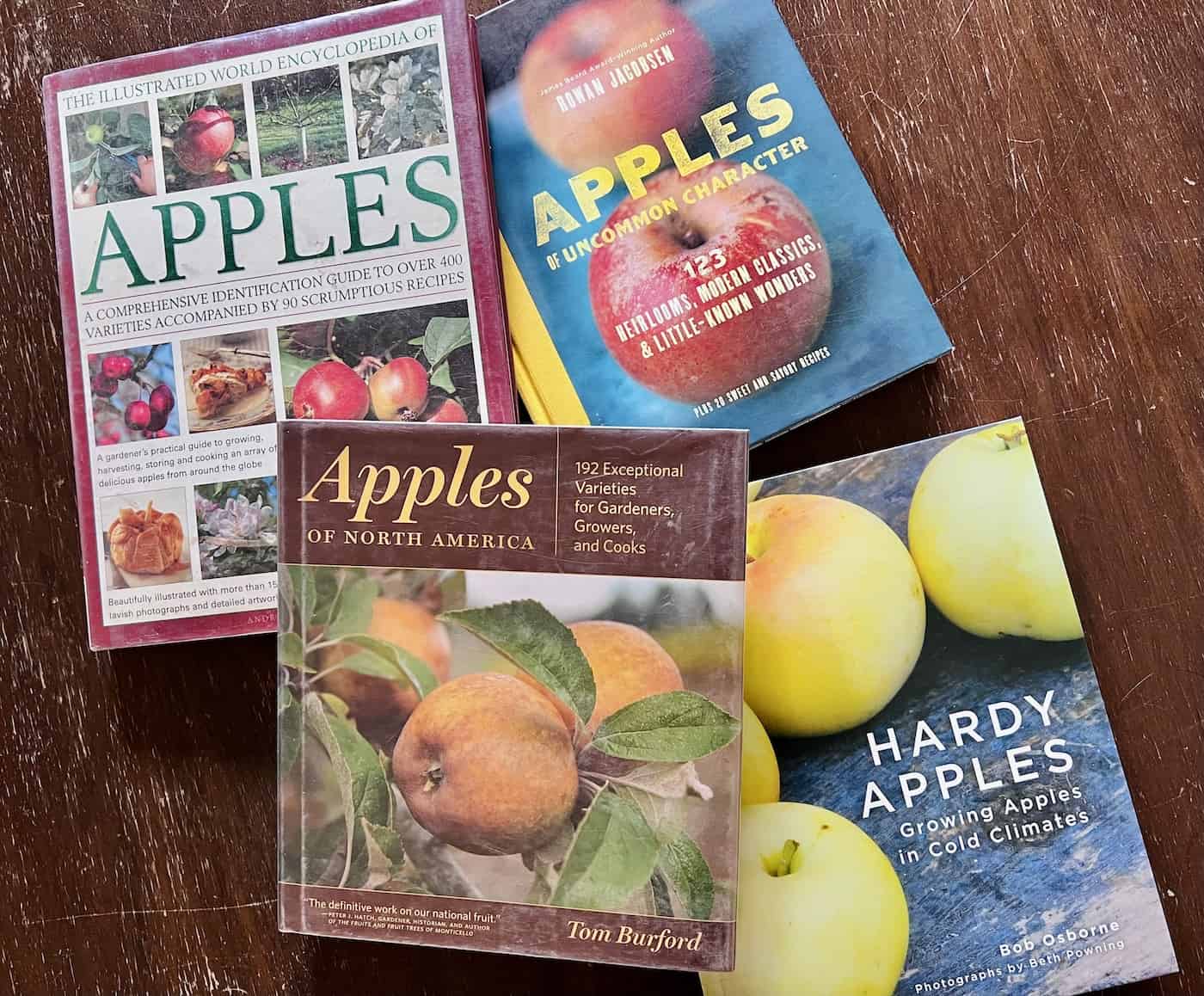Books for apple identification